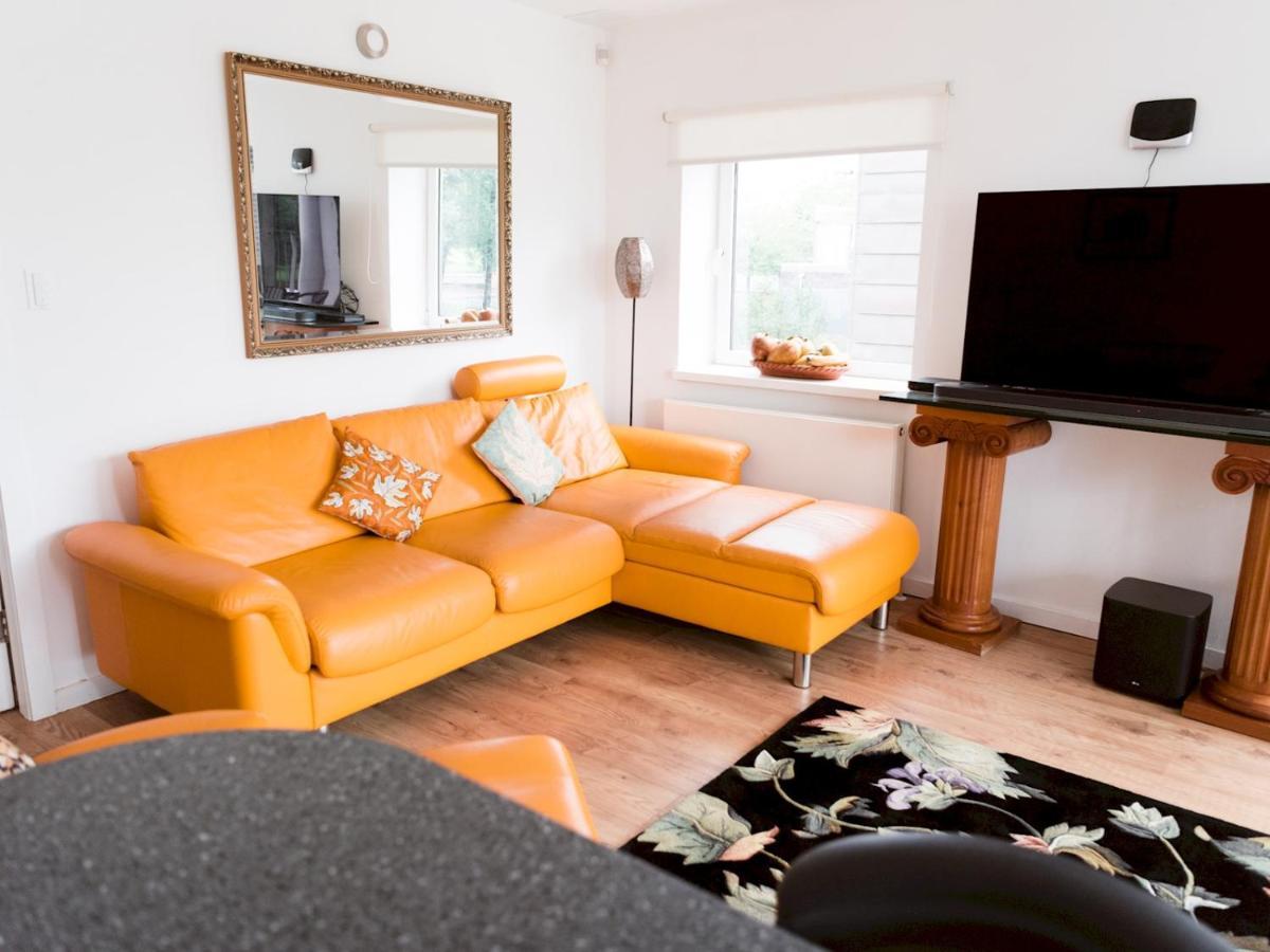Pass The Keys Stylish 2Bed Rental Unit Glasgow Green Kültér fotó